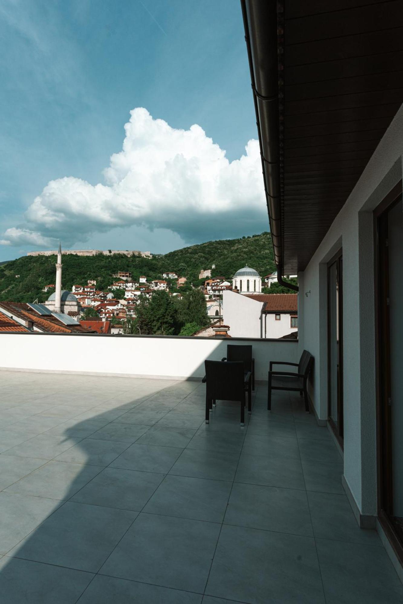 Hotel Centrum Πρίζρεν Εξωτερικό φωτογραφία