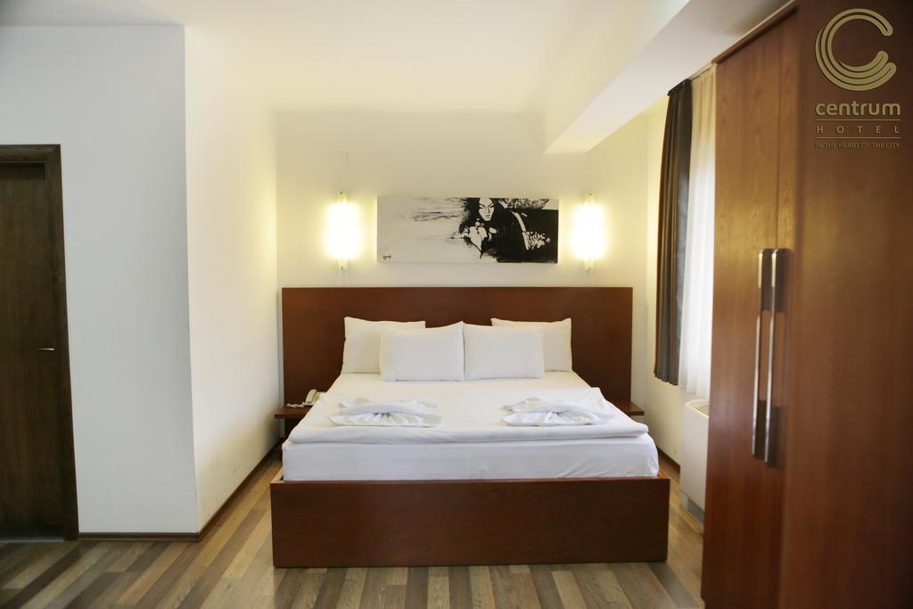 Hotel Centrum Πρίζρεν Εξωτερικό φωτογραφία