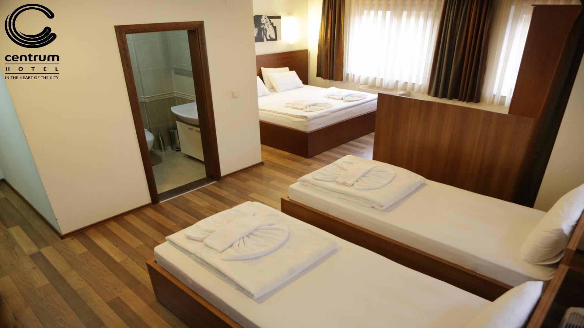 Hotel Centrum Πρίζρεν Εξωτερικό φωτογραφία