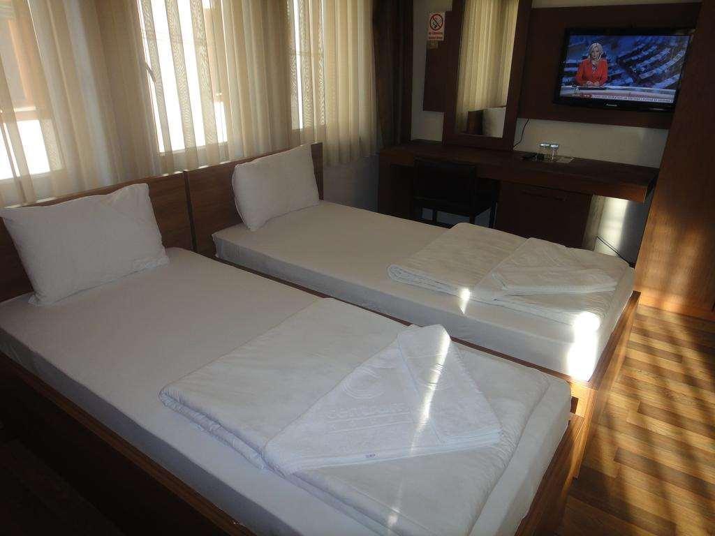 Hotel Centrum Πρίζρεν Δωμάτιο φωτογραφία
