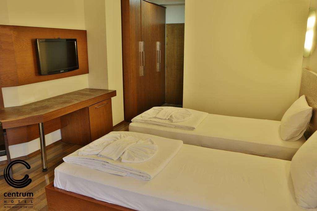 Hotel Centrum Πρίζρεν Δωμάτιο φωτογραφία